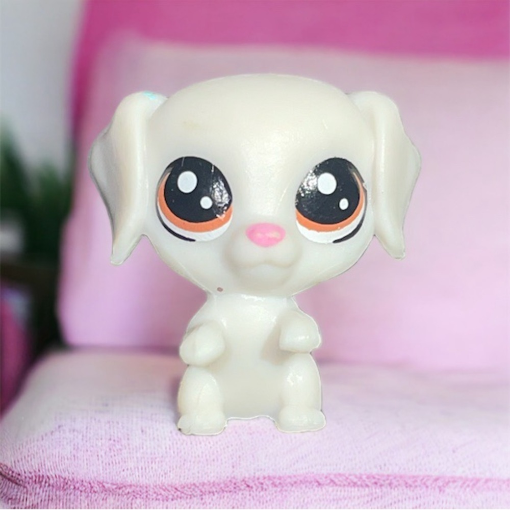 littlest pet shop # 1-108 bertie weimaran white weimaraner puppy dog brown eyes